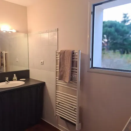 Villa En Ardeche Nord Avec Piscine Proche Parc Peaugres *